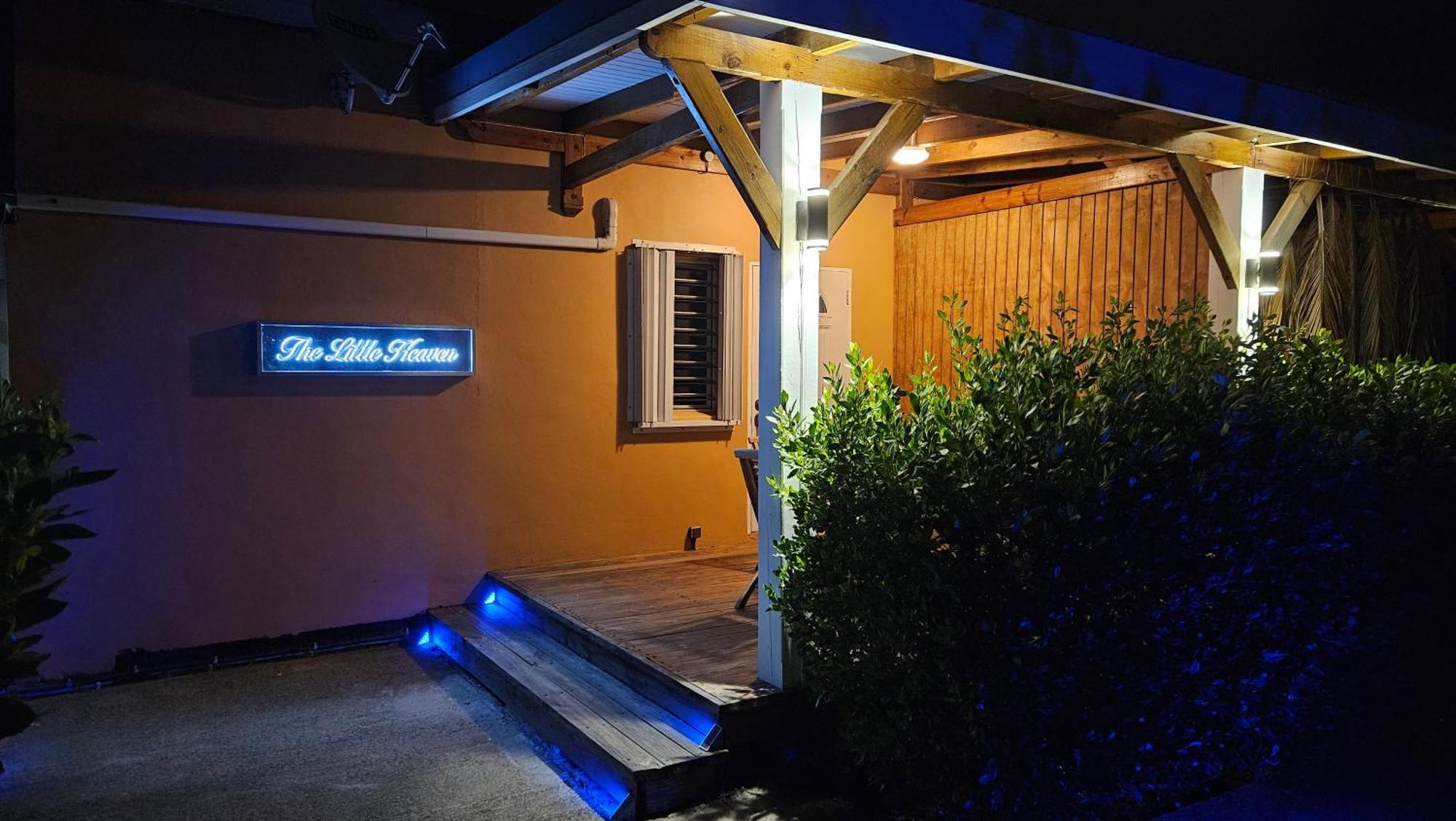 The Little Heaven Apartment Baie Nettle Exterior photo